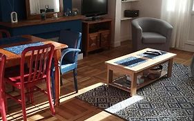 Le Bleu Roi - Appartement Calme Proche De La Gare